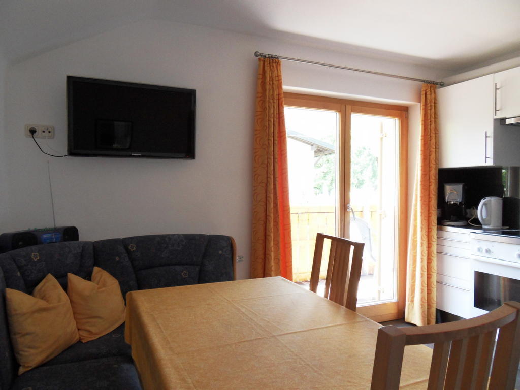 Ferienwohnung Konrad Pfeifer Schruns Bilik gambar